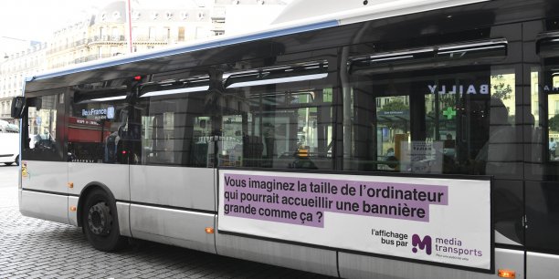 Mediatransports : Affichage performant ! Terres Rouges : Défilé au Plaza Customer Service : Ça se passe en bas de chez vous…